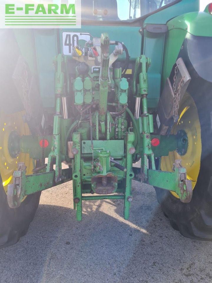 John Deere 6220 premium Premium - Farm tractor: picture 5 John Deere 6220 premium Premium - Farm tractor: picture 5