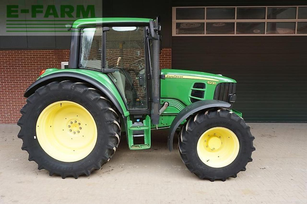 John Deere 6230 - Farm tractor: picture 5 John Deere 6230 - Farm tractor: picture 5