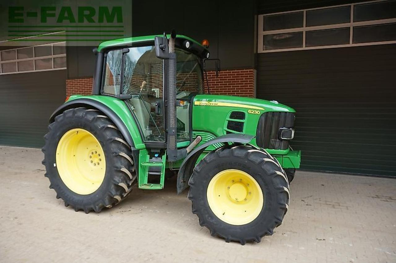 John Deere 6230 - Farm tractor: picture 1 John Deere 6230 - Farm tractor: picture 1