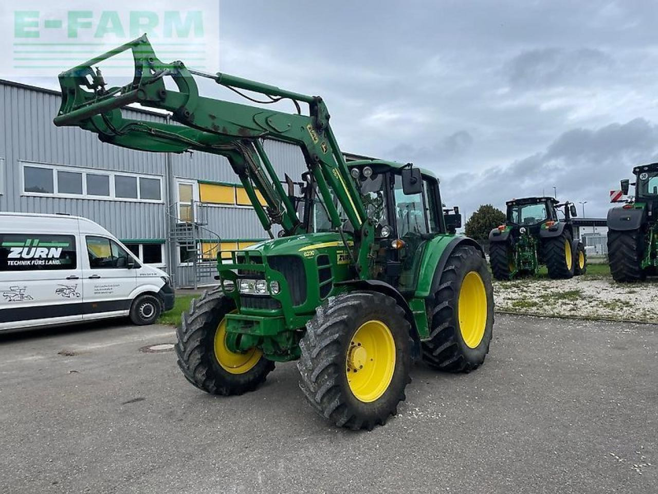 John Deere 6230 premium - Farm tractor: picture 3 John Deere 6230 premium - Farm tractor: picture 3