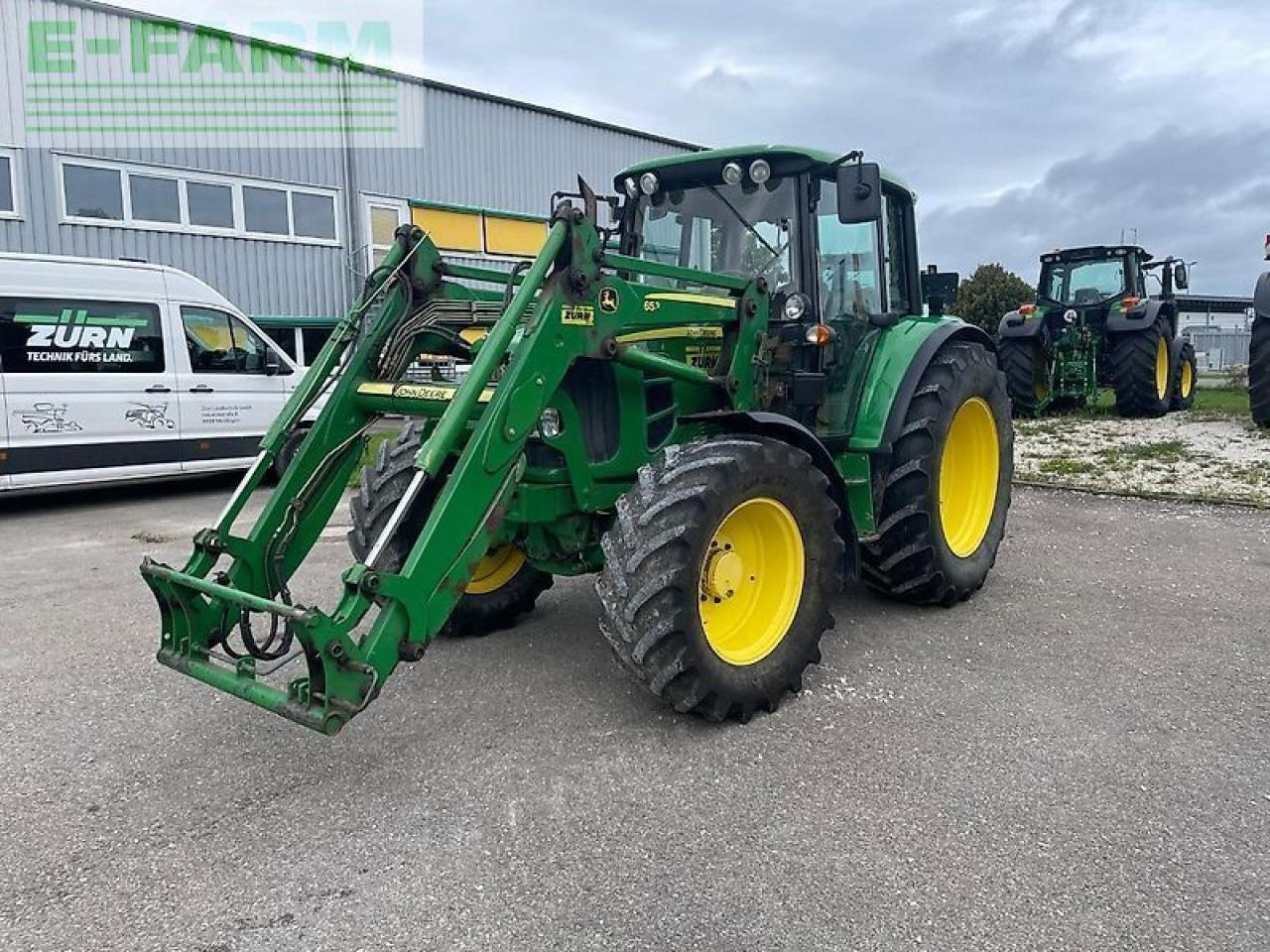 John Deere 6230 premium - Farm tractor: picture 2 John Deere 6230 premium - Farm tractor: picture 2