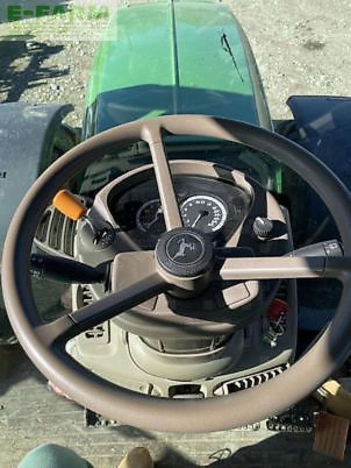 Farm tractor John Deere 6250r: picture 6
