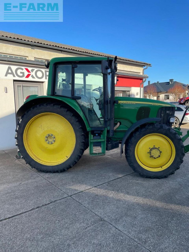 John Deere 6320 premium - Farm tractor: picture 1 John Deere 6320 premium - Farm tractor: picture 1