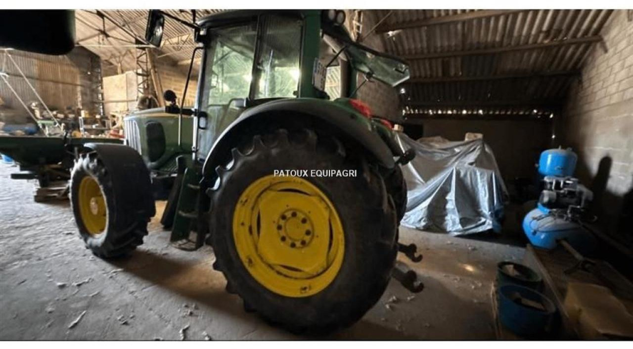 John Deere 6520 - Farm tractor: picture 3 John Deere 6520 - Farm tractor: picture 3