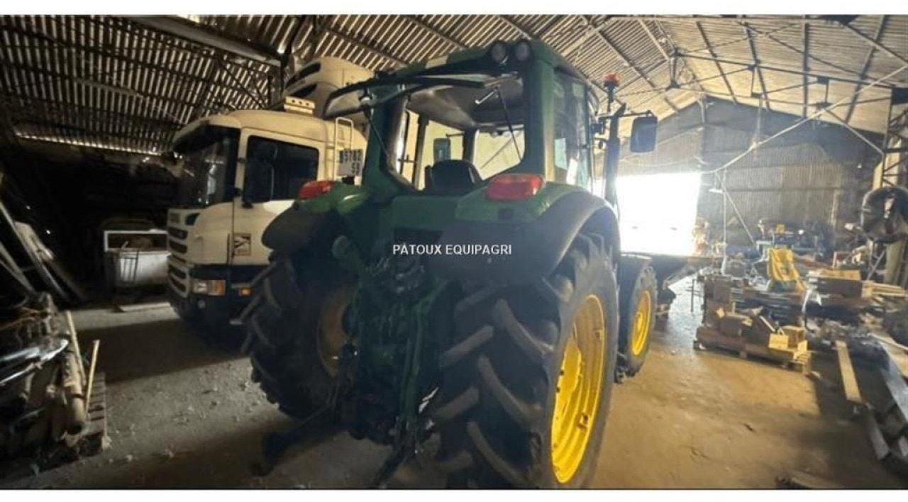 John Deere 6520 - Farm tractor: picture 2 John Deere 6520 - Farm tractor: picture 2