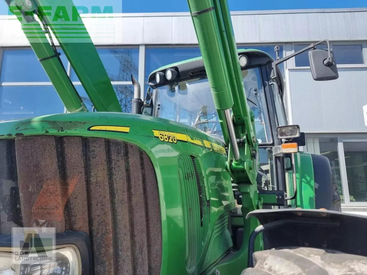 John Deere 6820 - Farm tractor: picture 5 John Deere 6820 - Farm tractor: picture 5