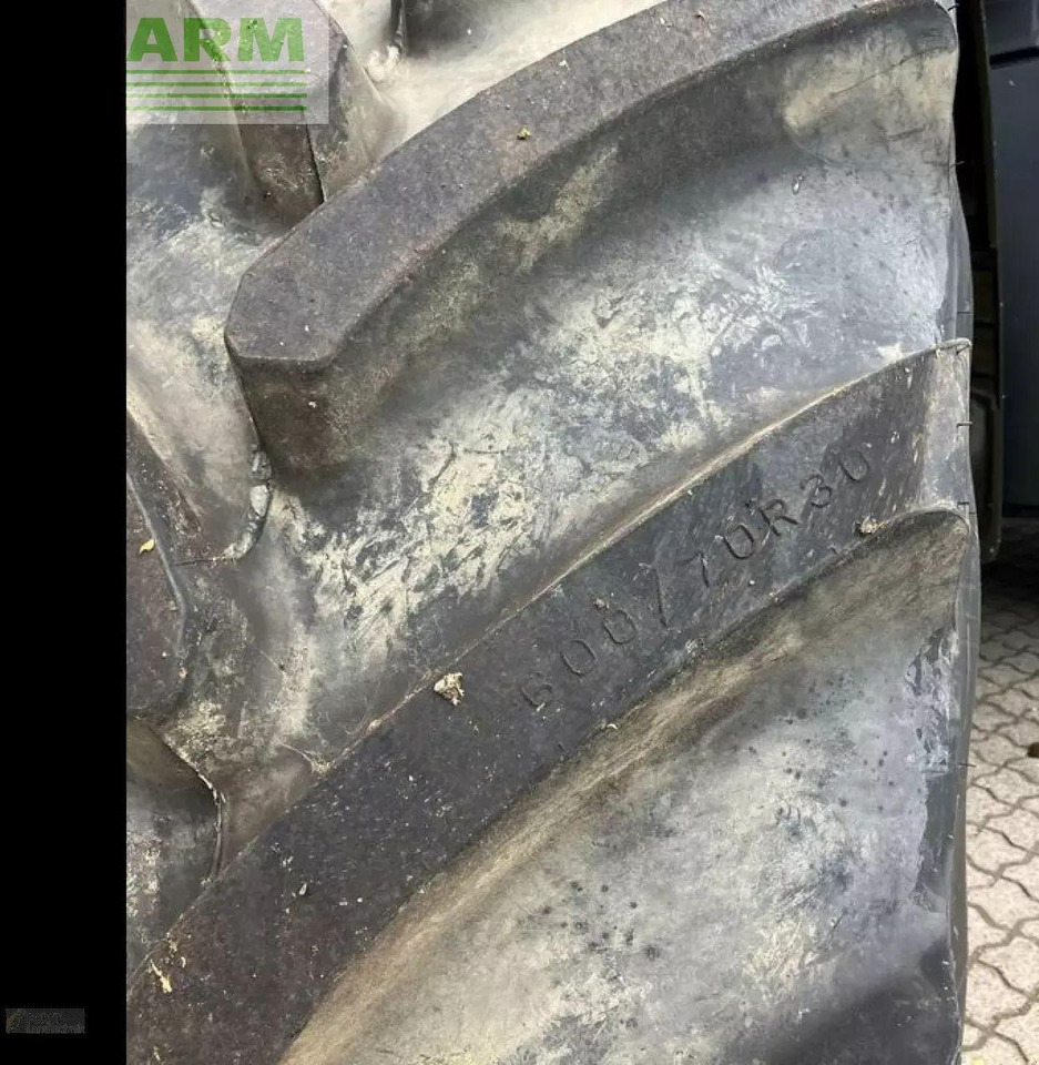 John Deere 7r 350 - Farm tractor: picture 3 John Deere 7r 350 - Farm tractor: picture 3