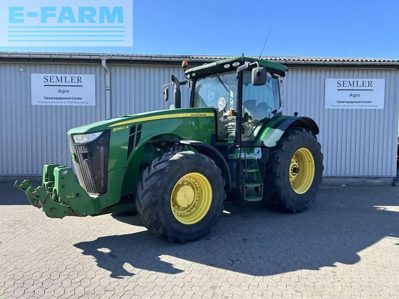 John Deere 8360r - Farm tractor: picture 1 John Deere 8360r - Farm tractor: picture 1