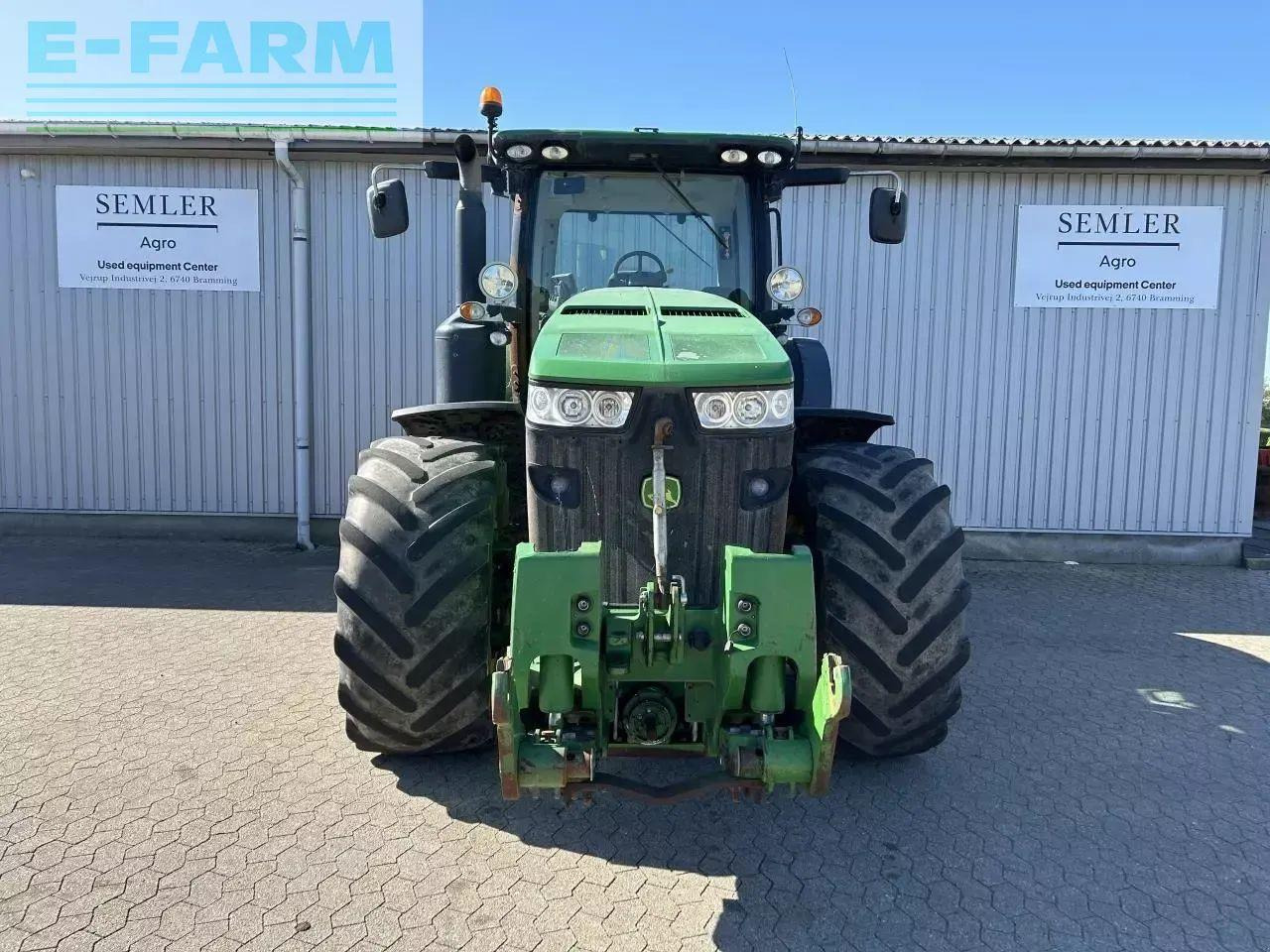 John Deere 8360r - Farm tractor: picture 2 John Deere 8360r - Farm tractor: picture 2