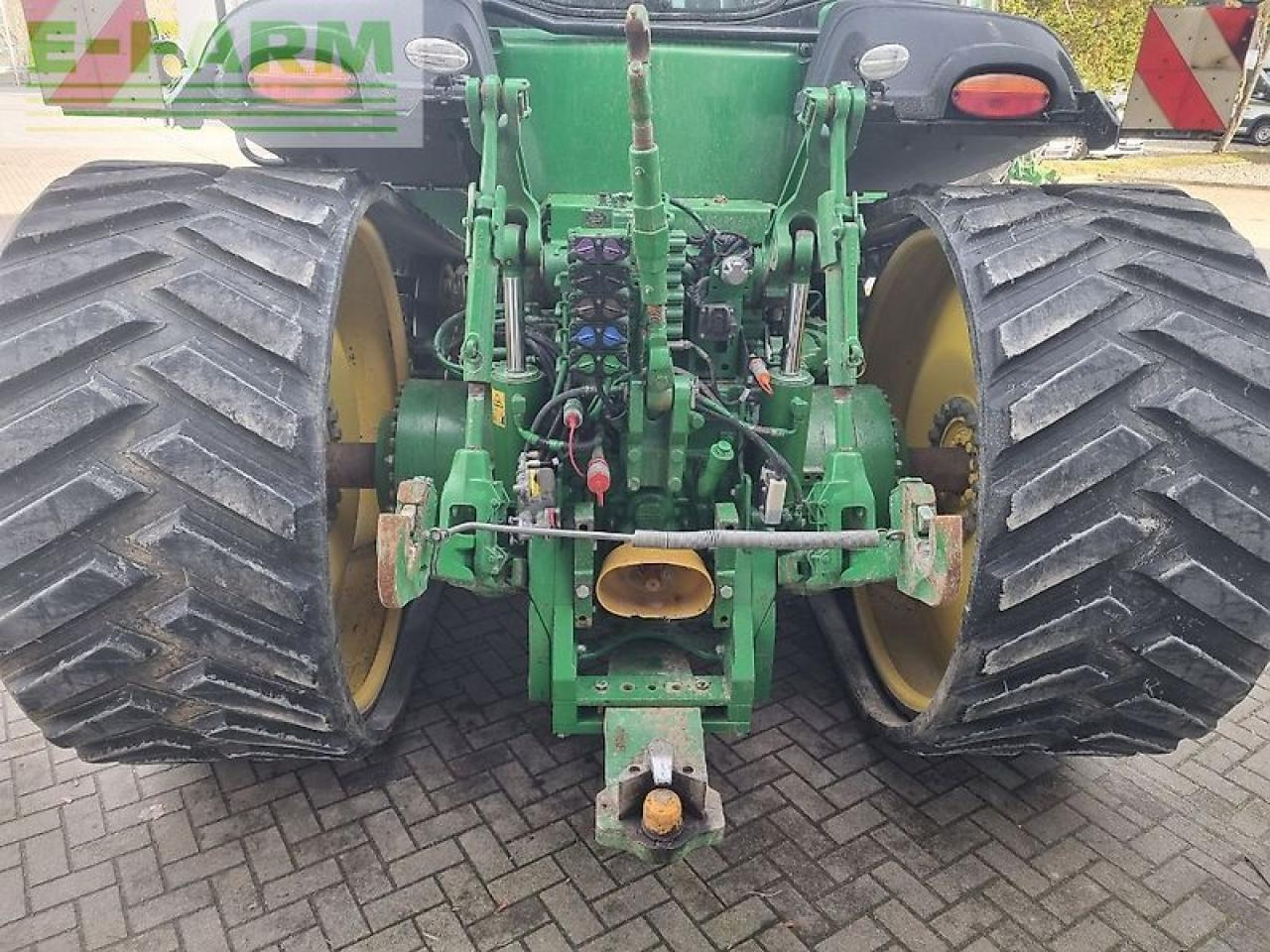 John Deere 8370rt my18 e23 40 - Track tractor: picture 4 John Deere 8370rt my18 e23 40 - Track tractor: picture 4