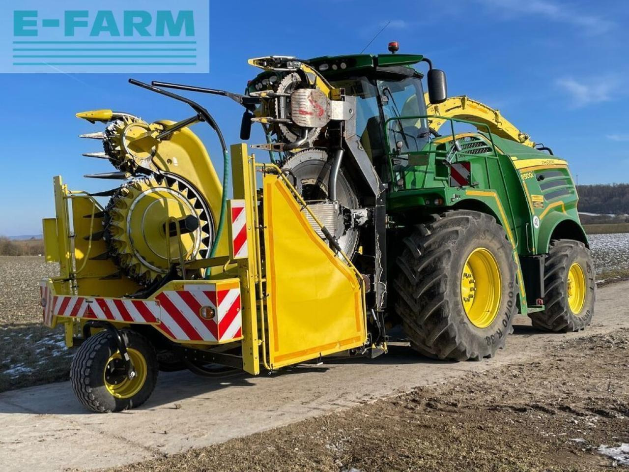 John Deere 8500 - Forage harvester: picture 1 John Deere 8500 - Forage harvester: picture 1