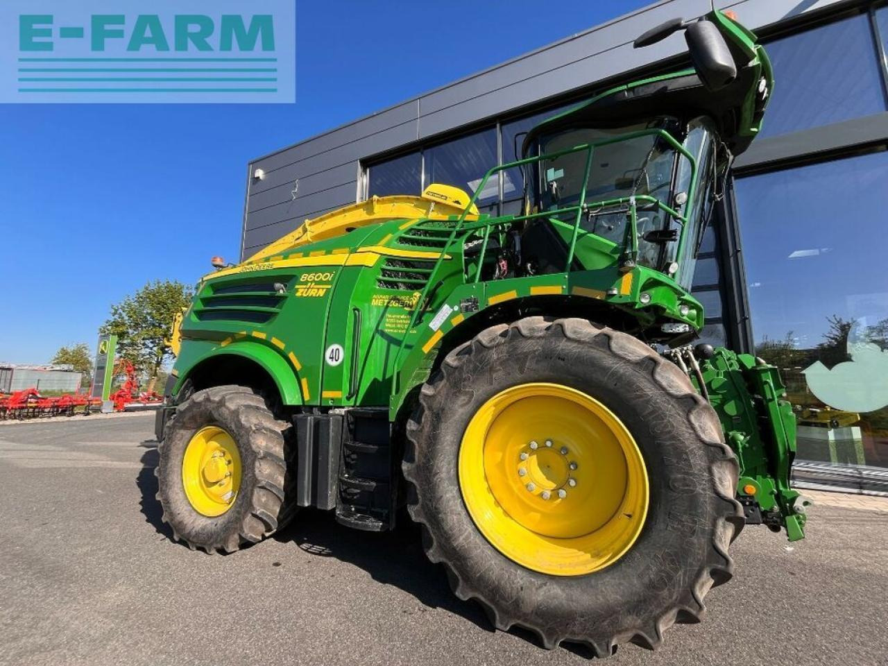 John Deere 8600 - Forage harvester: picture 1 John Deere 8600 - Forage harvester: picture 1