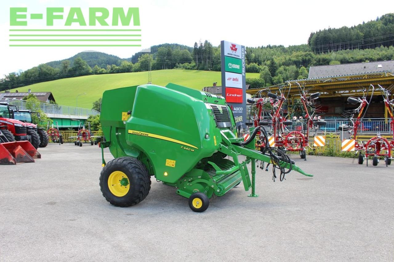 John Deere f 440m - Square baler: picture 4 John Deere f 440m - Square baler: picture 4