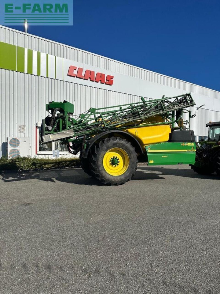 John Deere r952 i - Trailed sprayer: picture 2 John Deere r952 i - Trailed sprayer: picture 2