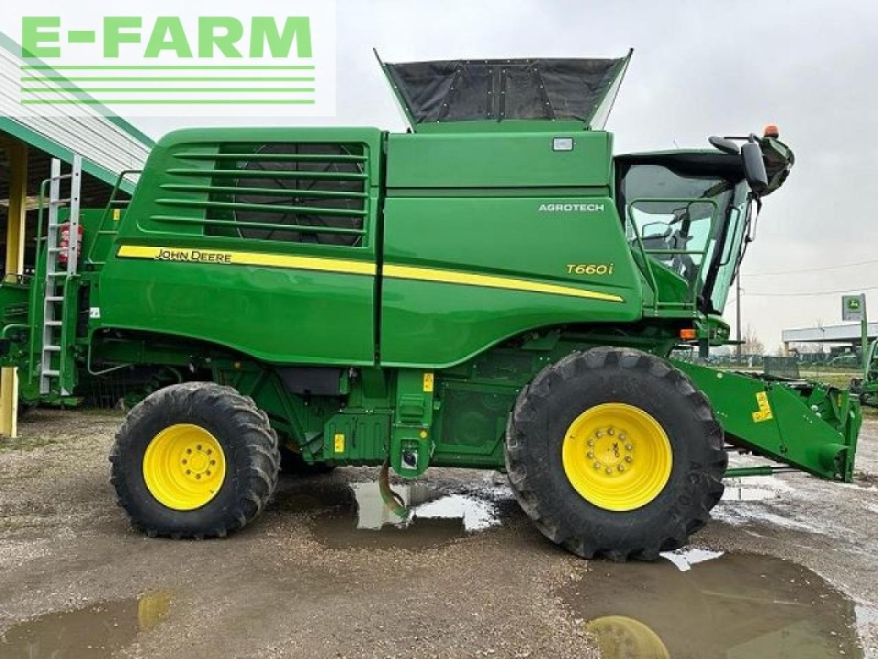 John Deere t 660 - Combine harvester: picture 3 John Deere t 660 - Combine harvester: picture 3