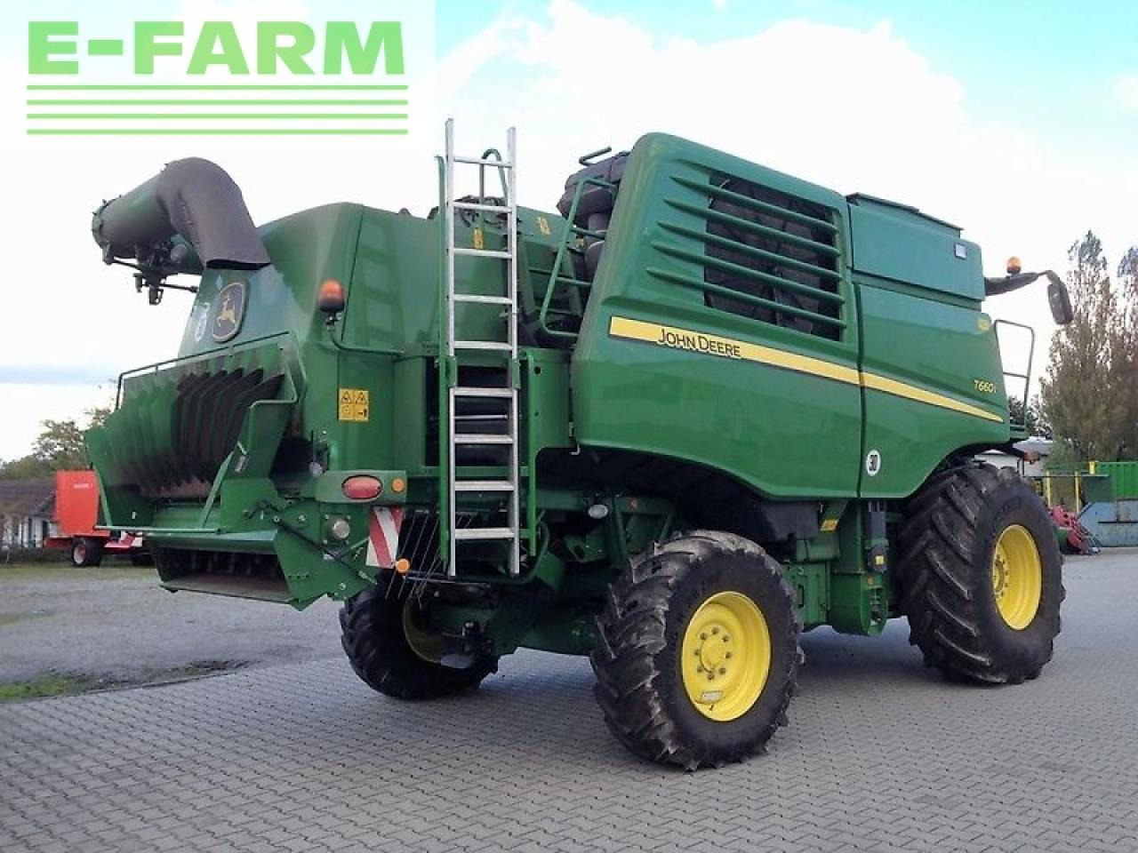 John Deere t660 mit 630x schneidwerk - Combine harvester: picture 3 John Deere t660 mit 630x schneidwerk - Combine harvester: picture 3