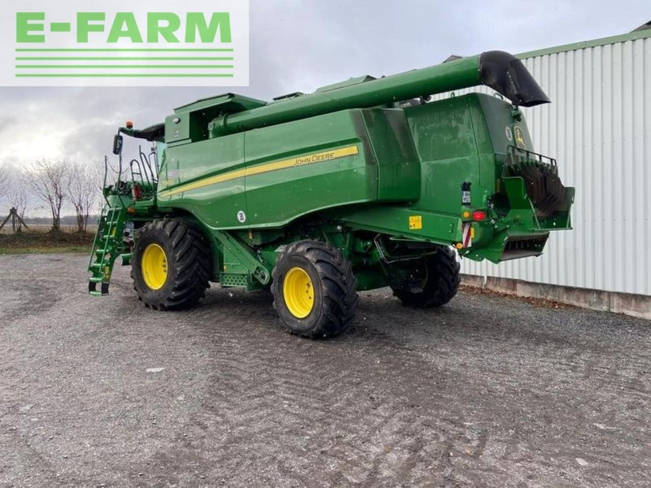 John Deere t660 my22 prod 30 - Combine harvester: picture 4 John Deere t660 my22 prod 30 - Combine harvester: picture 4