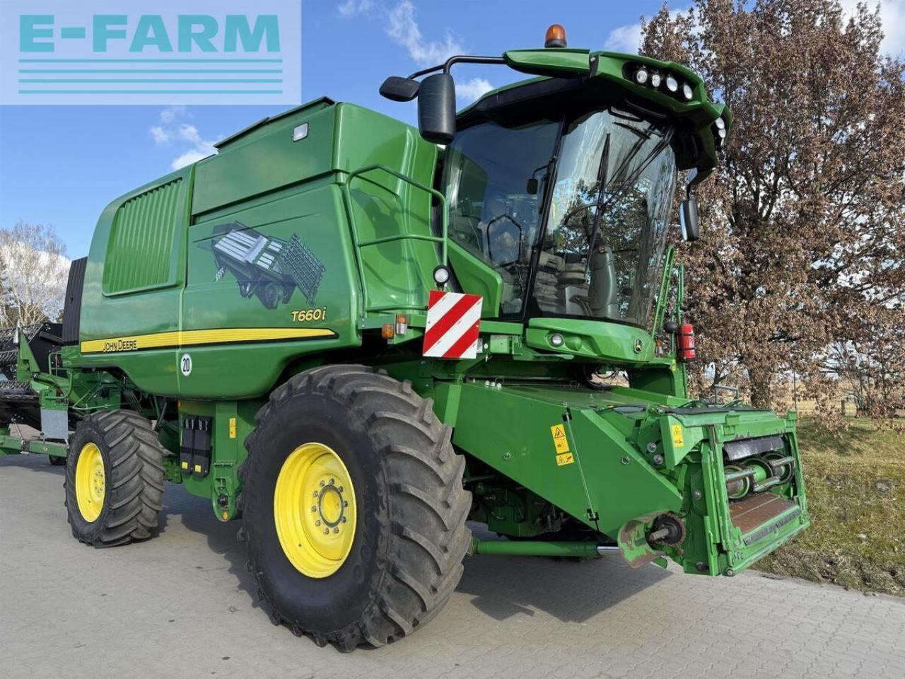 John Deere t660i pro drive - Combine harvester: picture 1 John Deere t660i pro drive - Combine harvester: picture 1