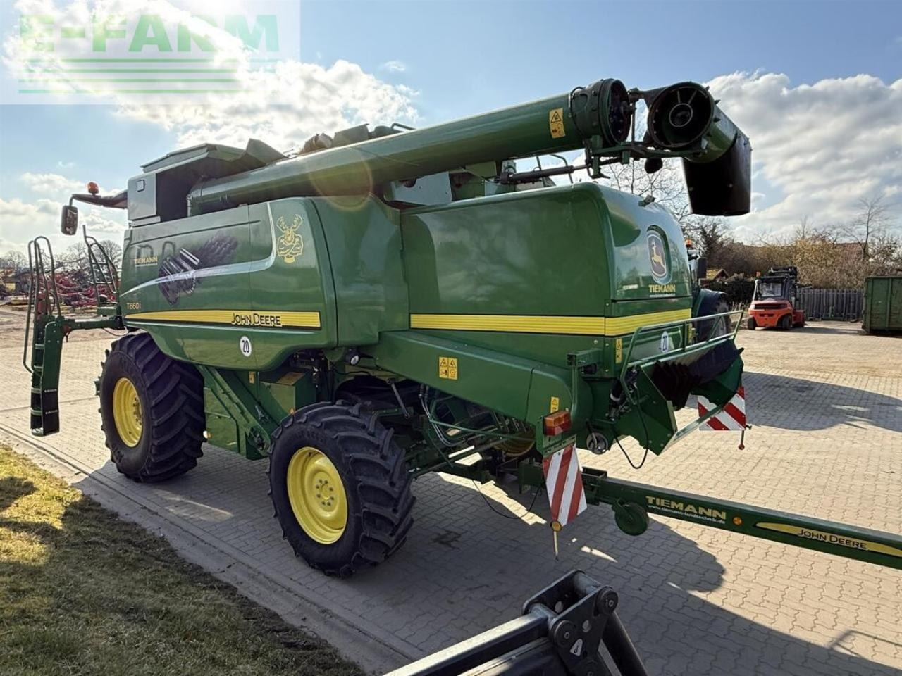 John Deere t660i pro drive - Combine harvester: picture 4 John Deere t660i pro drive - Combine harvester: picture 4