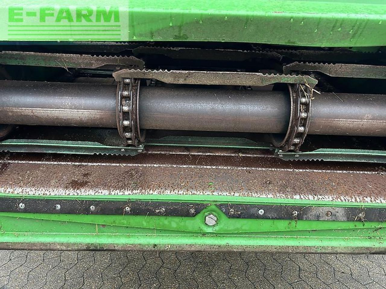 John Deere t670 - Combine harvester: picture 3 John Deere t670 - Combine harvester: picture 3