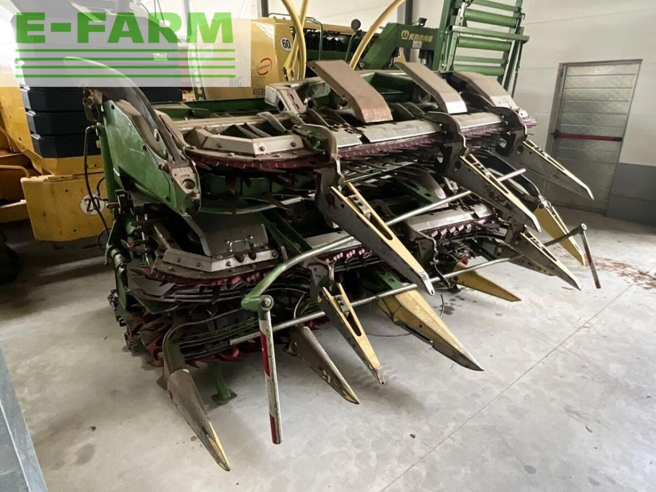 Krone easy collect 903 - Corn header: picture 1 Krone easy collect 903 - Corn header: picture 1