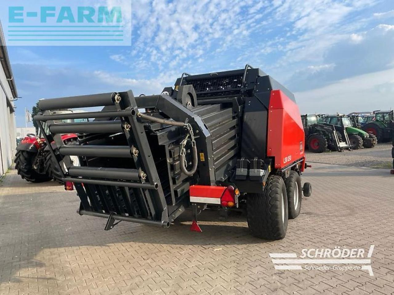 Kuhn lsb 1290 - Square baler: picture 3 Kuhn lsb 1290 - Square baler: picture 3