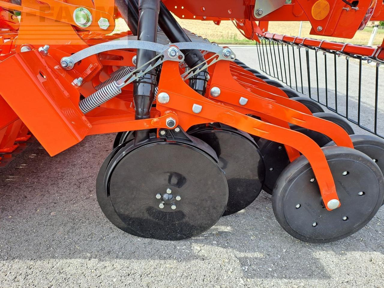 Combine seed drill Kuhn sitera 330-24 - säkombination 3m: picture 11