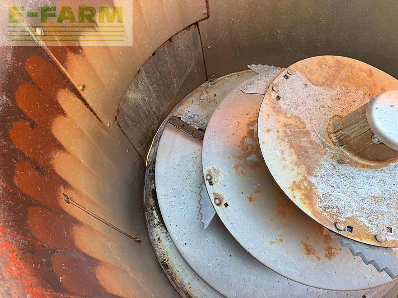 Kuhn spv 14m3 - Livestock equipment: picture 4 Kuhn spv 14m3 - Livestock equipment: picture 4