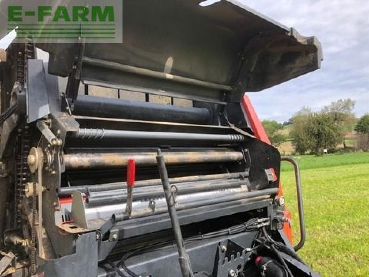 Kuhn vbp 2160 - Square baler: picture 5 Kuhn vbp 2160 - Square baler: picture 5