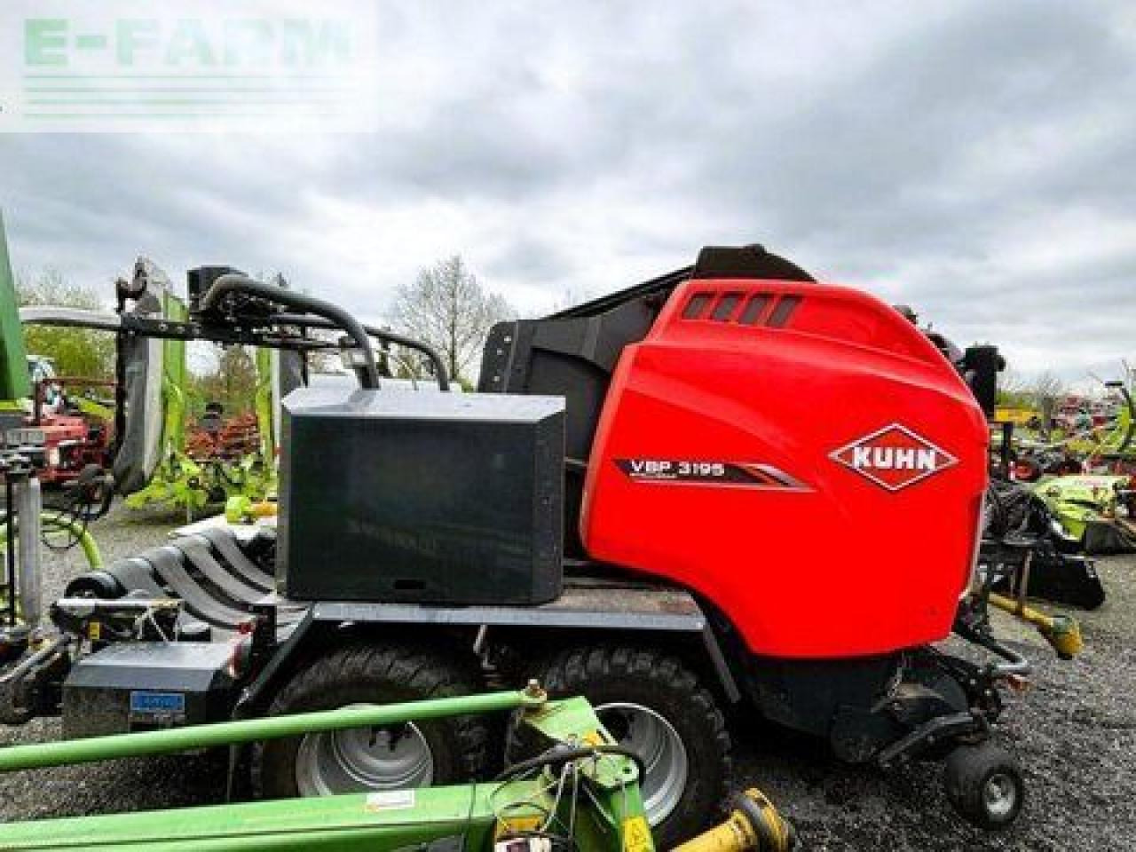 Kuhn vbp 3195 intelliwrap, opti cut 23 - Square baler: picture 5 Kuhn vbp 3195 intelliwrap, opti cut 23 - Square baler: picture 5