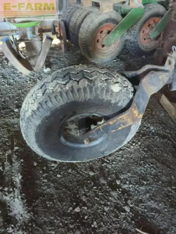 Kuhn vm 180 - Plow: picture 4 Kuhn vm 180 - Plow: picture 4