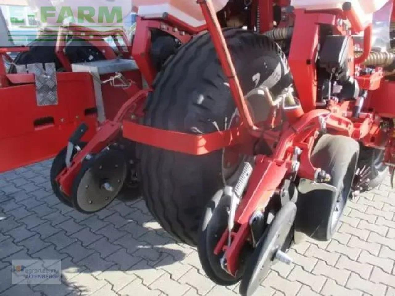 Kverneland optima tf profi sx - Precision sowing machine: picture 5 Kverneland optima tf profi sx - Precision sowing machine: picture 5