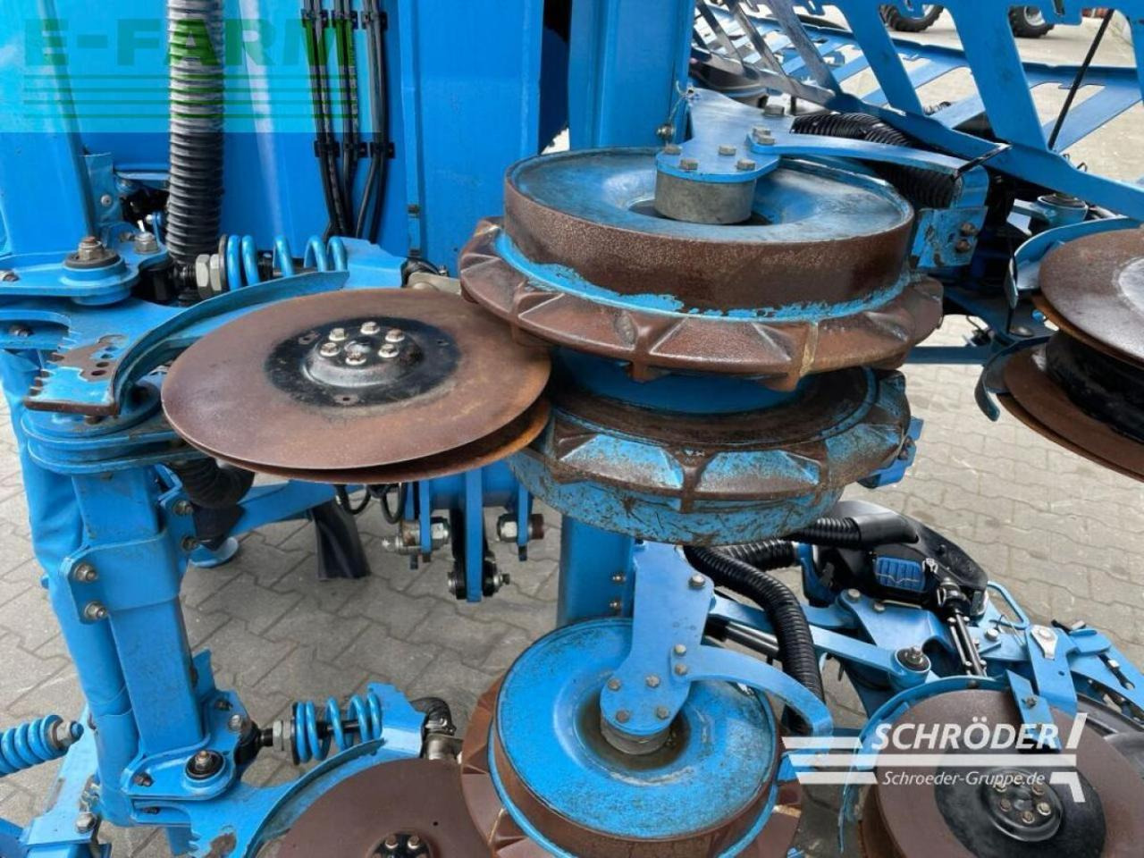 Lemken solitair 23/1900 / azurit 9/8.75 k d - Precision sowing machine: picture 2 Lemken solitair 23/1900 / azurit 9/8.75 k d - Precision sowing machine: picture 2