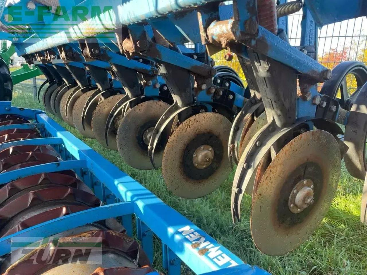Lemken zirkon 9/300 u. saphir 7 ds 30 - Combine seed drill: picture 3 Lemken zirkon 9/300 u. saphir 7 ds 30 - Combine seed drill: picture 3