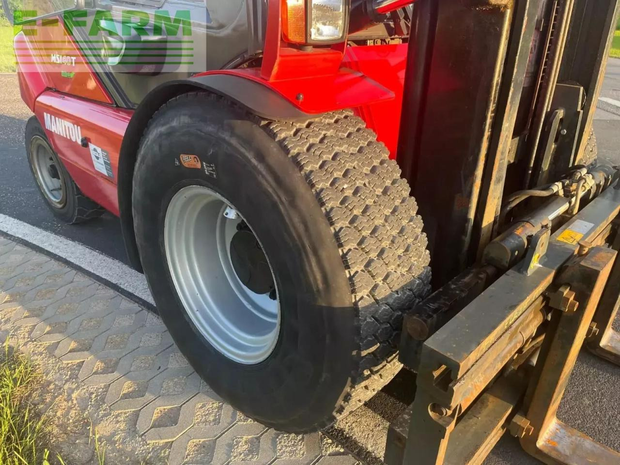 Forklift Manitou msi 40 t geländestapler: picture 9
