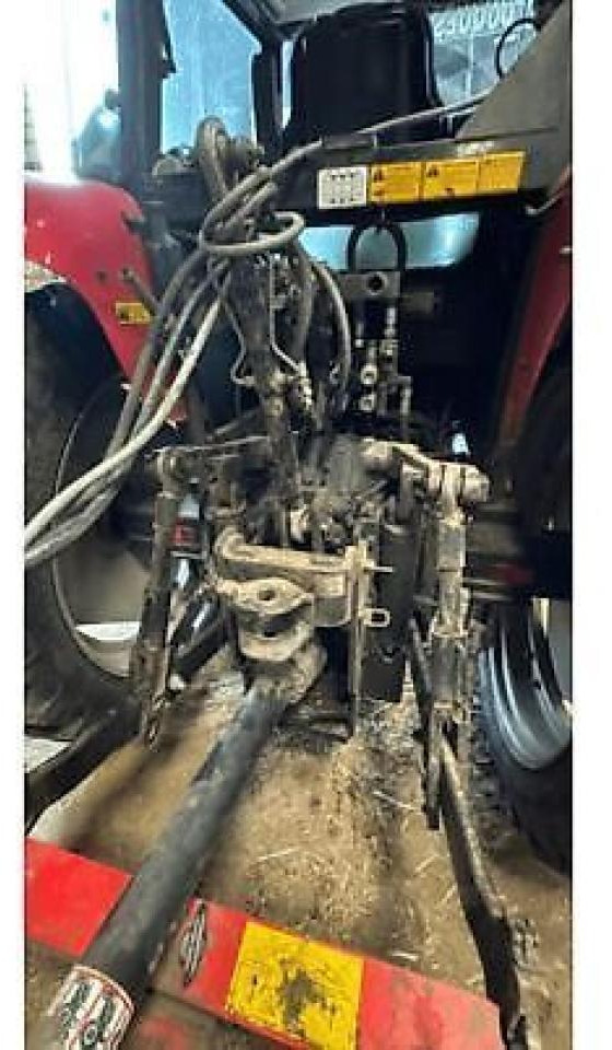 Massey Ferguson 5460 - Farm tractor: picture 3 Massey Ferguson 5460 - Farm tractor: picture 3