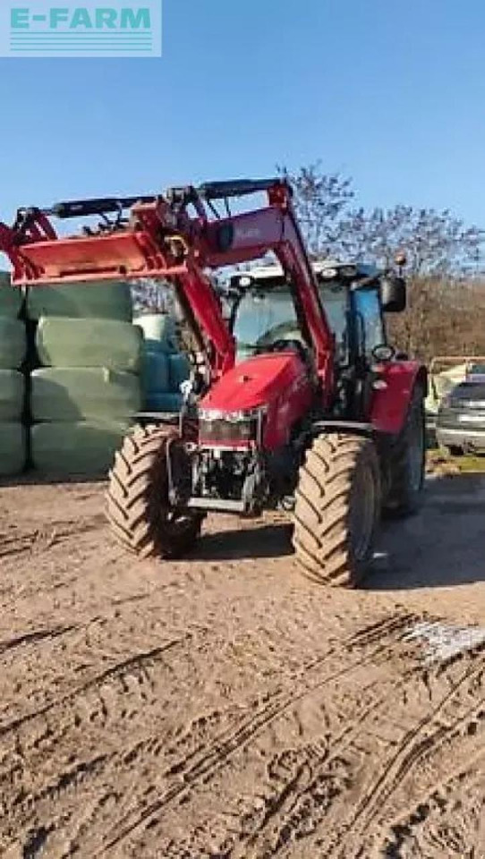 Massey Ferguson 5713 sl - Farm tractor: picture 1 Massey Ferguson 5713 sl - Farm tractor: picture 1