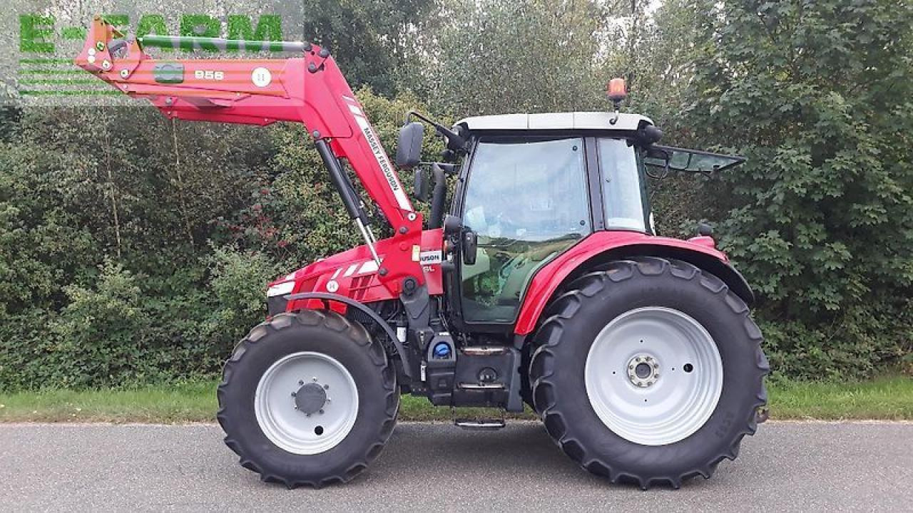 Massey Ferguson 5713 sl - Farm tractor: picture 2 Massey Ferguson 5713 sl - Farm tractor: picture 2