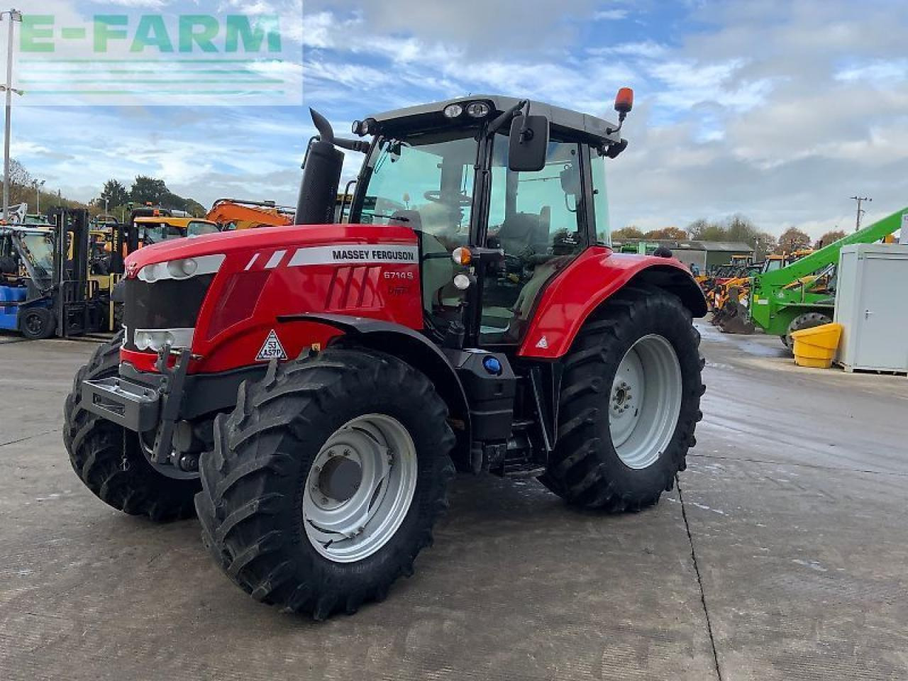 Massey Ferguson 6714s dyna6 tractor (st24943) - Farm tractor: picture 4 Massey Ferguson 6714s dyna6 tractor (st24943) - Farm tractor: picture 4