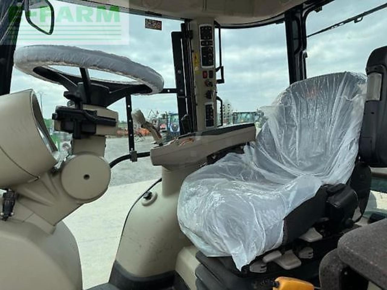 Farm tractor Massey Ferguson 7726 dyna vt ef Efficient: picture 7