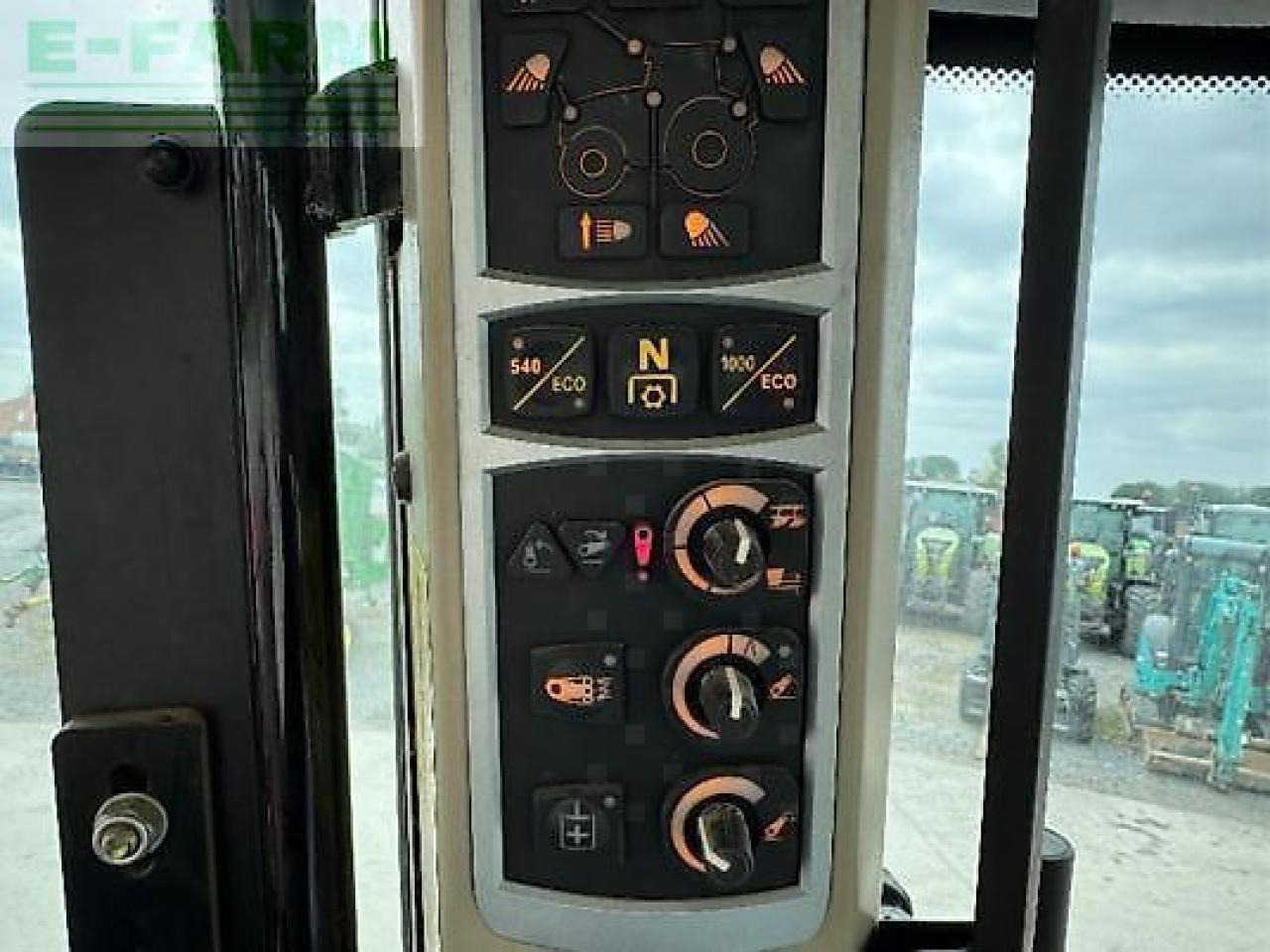 Farm tractor Massey Ferguson 7726 dyna vt ef Efficient: picture 9