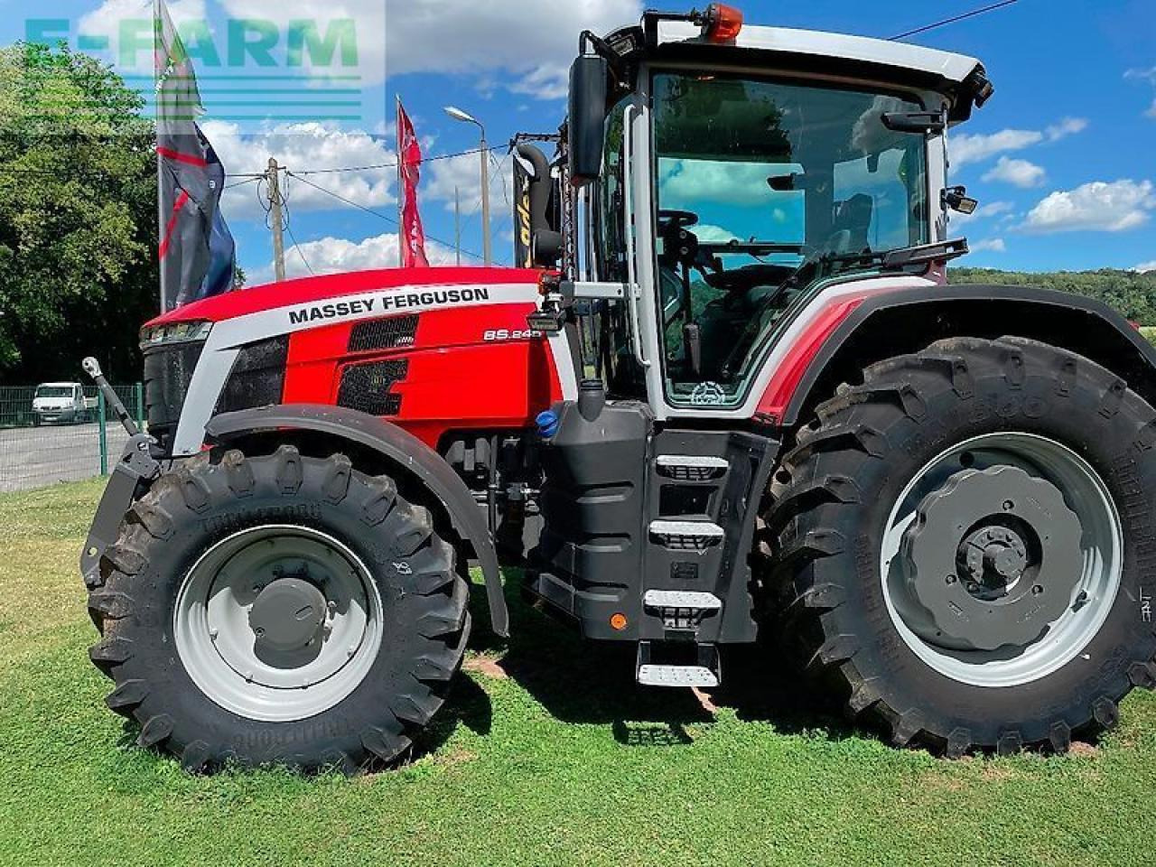 Massey Ferguson 8s.245 dyna-7 exclusive Exclusive - Farm tractor: picture 2 Massey Ferguson 8s.245 dyna-7 exclusive Exclusive - Farm tractor: picture 2
