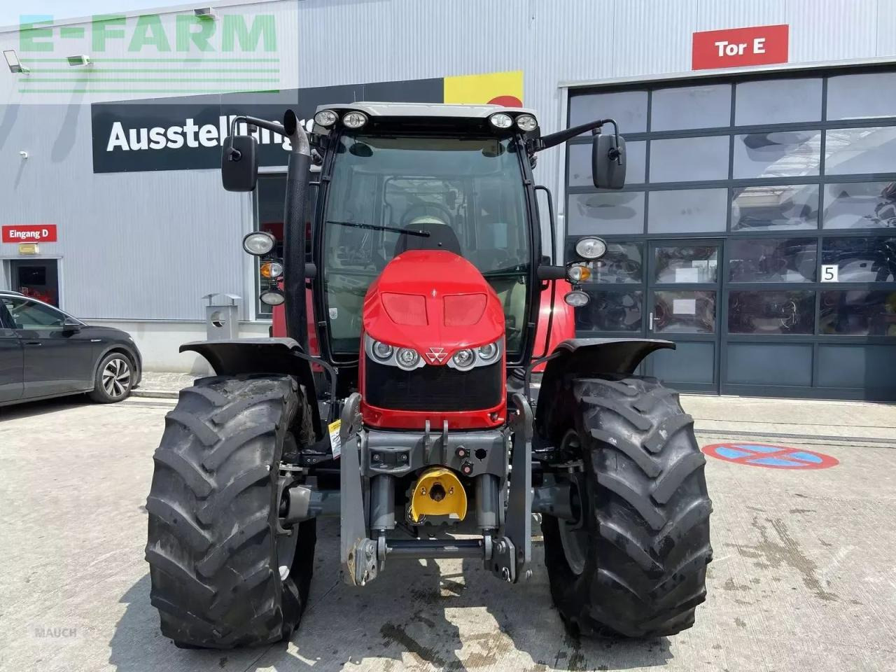Massey Ferguson mf 5611 dyna-4 essential Essential - Farm tractor: picture 2 Massey Ferguson mf 5611 dyna-4 essential Essential - Farm tractor: picture 2