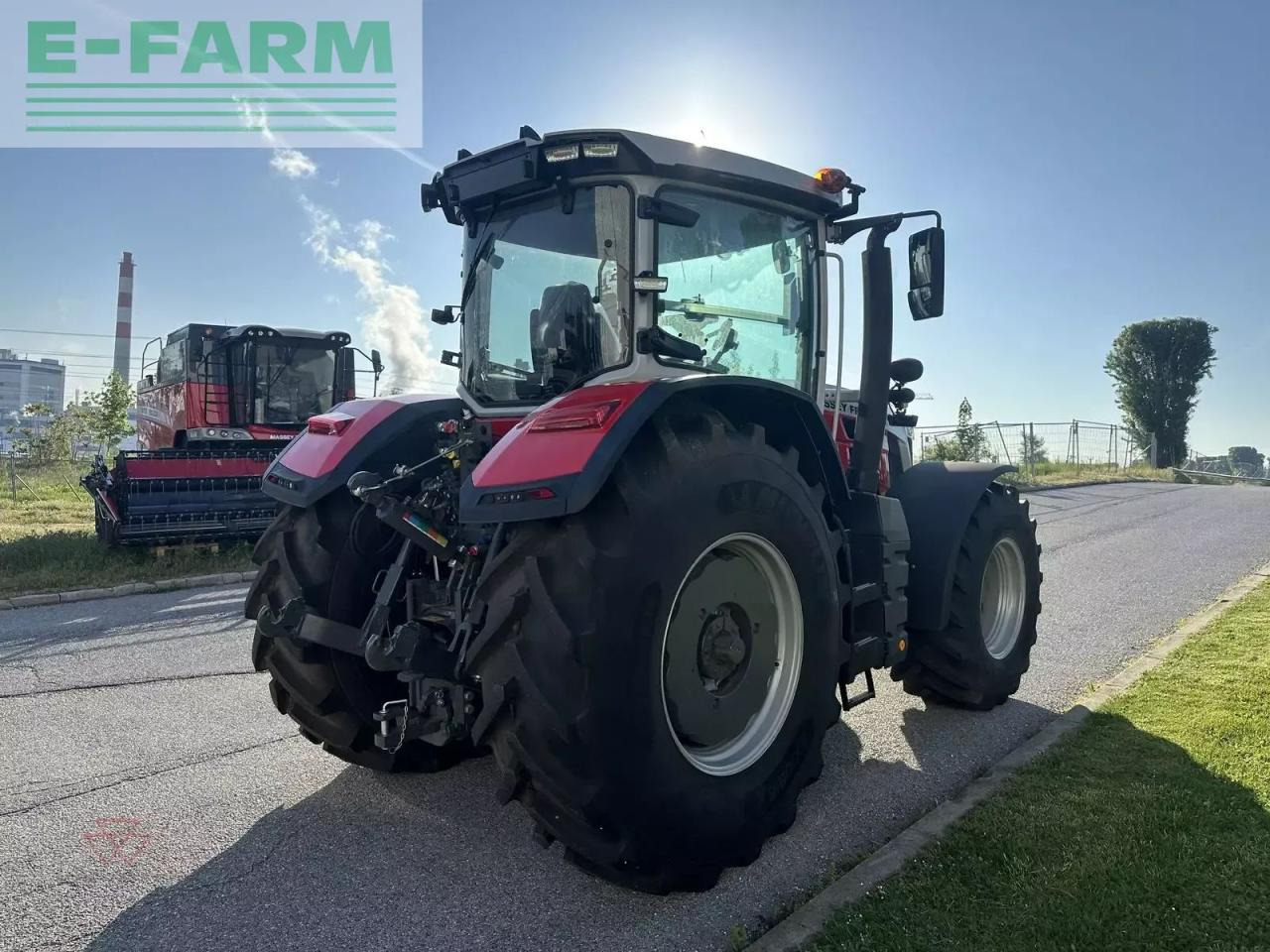 Farm tractor Massey Ferguson mf 8s.225: picture 8