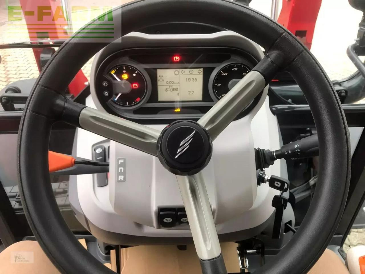 Farm tractor McCormick x4.080: picture 12 Farm tractor McCormick x4.080: picture 12