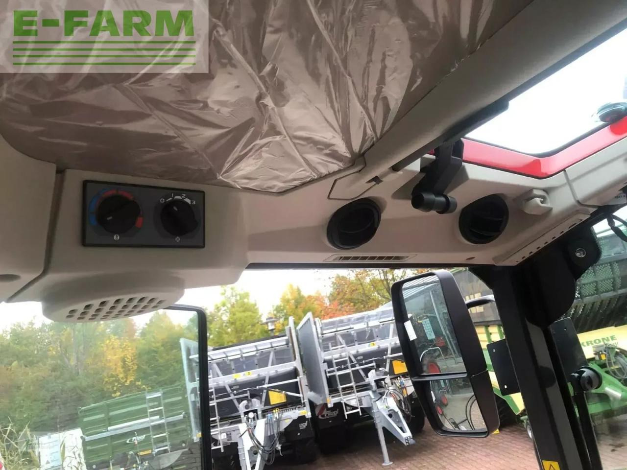 Farm tractor McCormick x4.080: picture 14 Farm tractor McCormick x4.080: picture 14