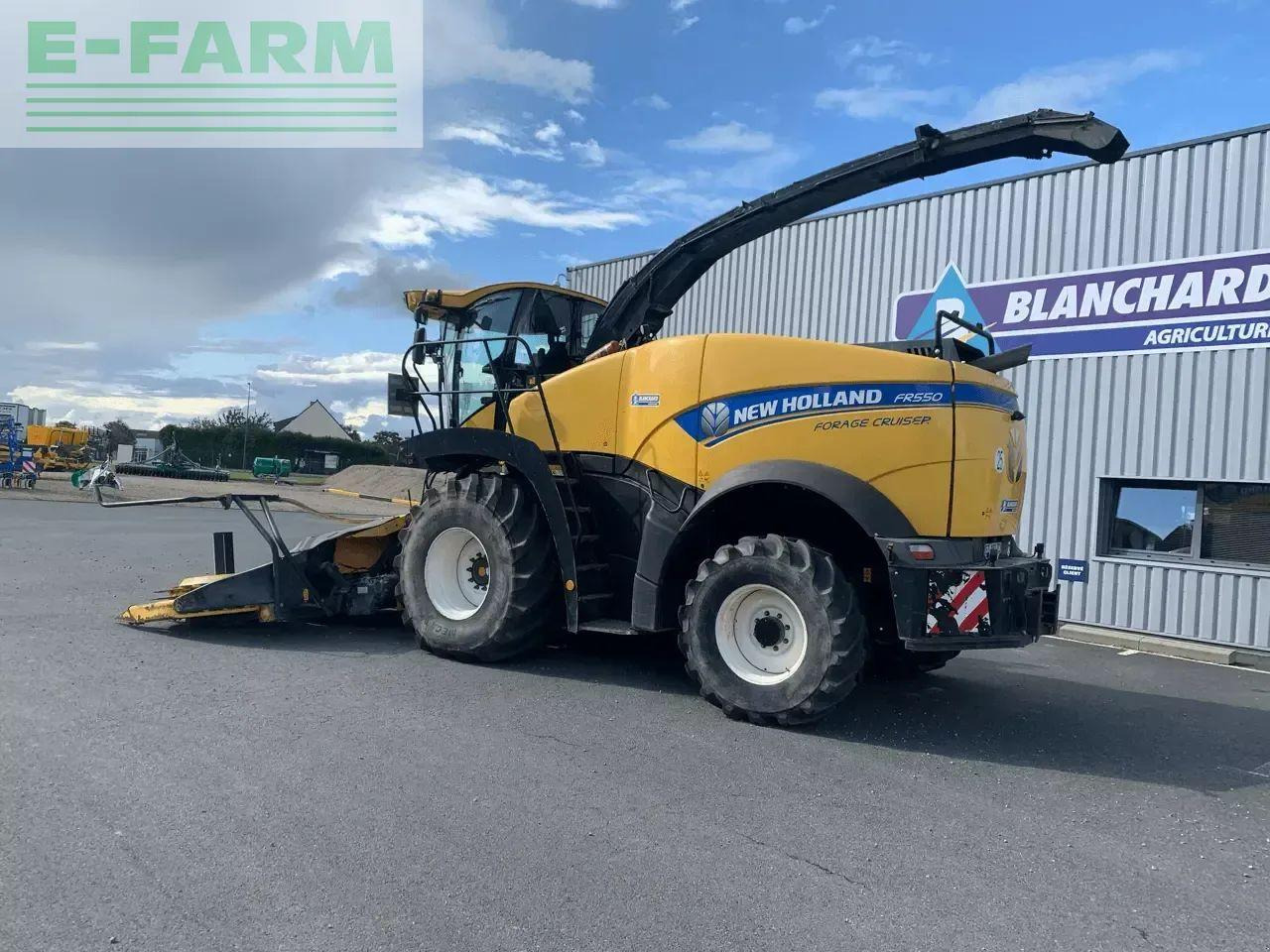 New Holland fr 550 - Forage harvester: picture 3 New Holland fr 550 - Forage harvester: picture 3