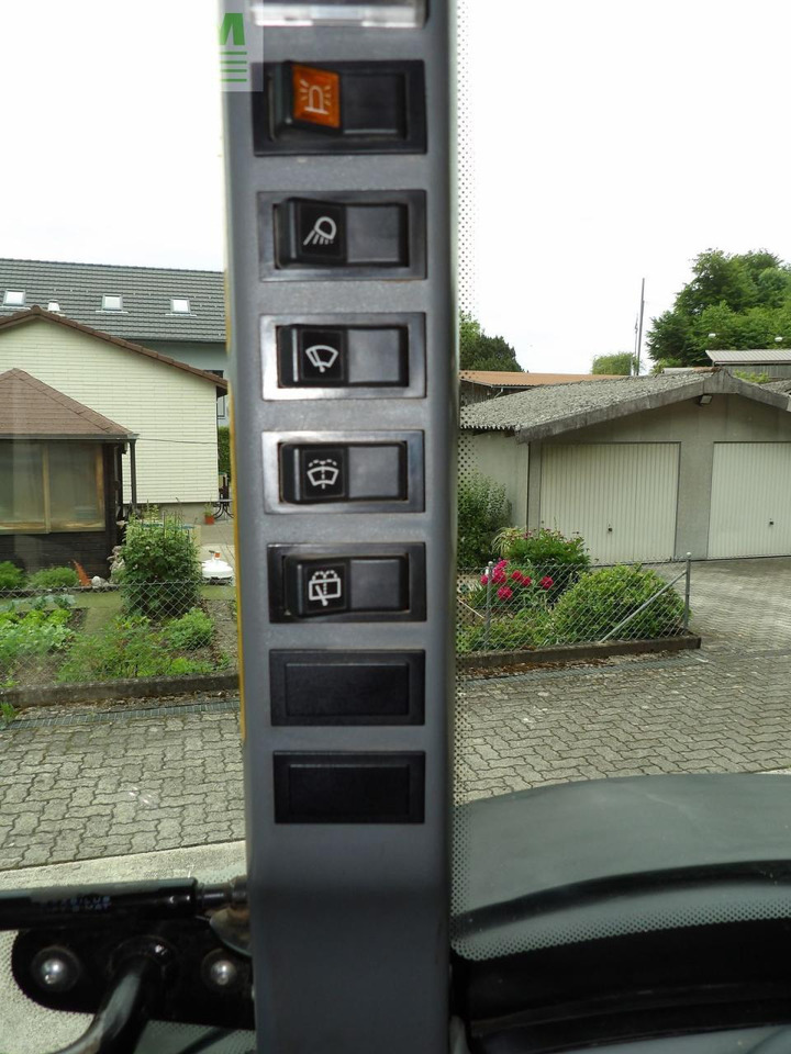 Farm tractor New Holland new holland tn 95 da DA: picture 7 Farm tractor New Holland new holland tn 95 da DA: picture 7