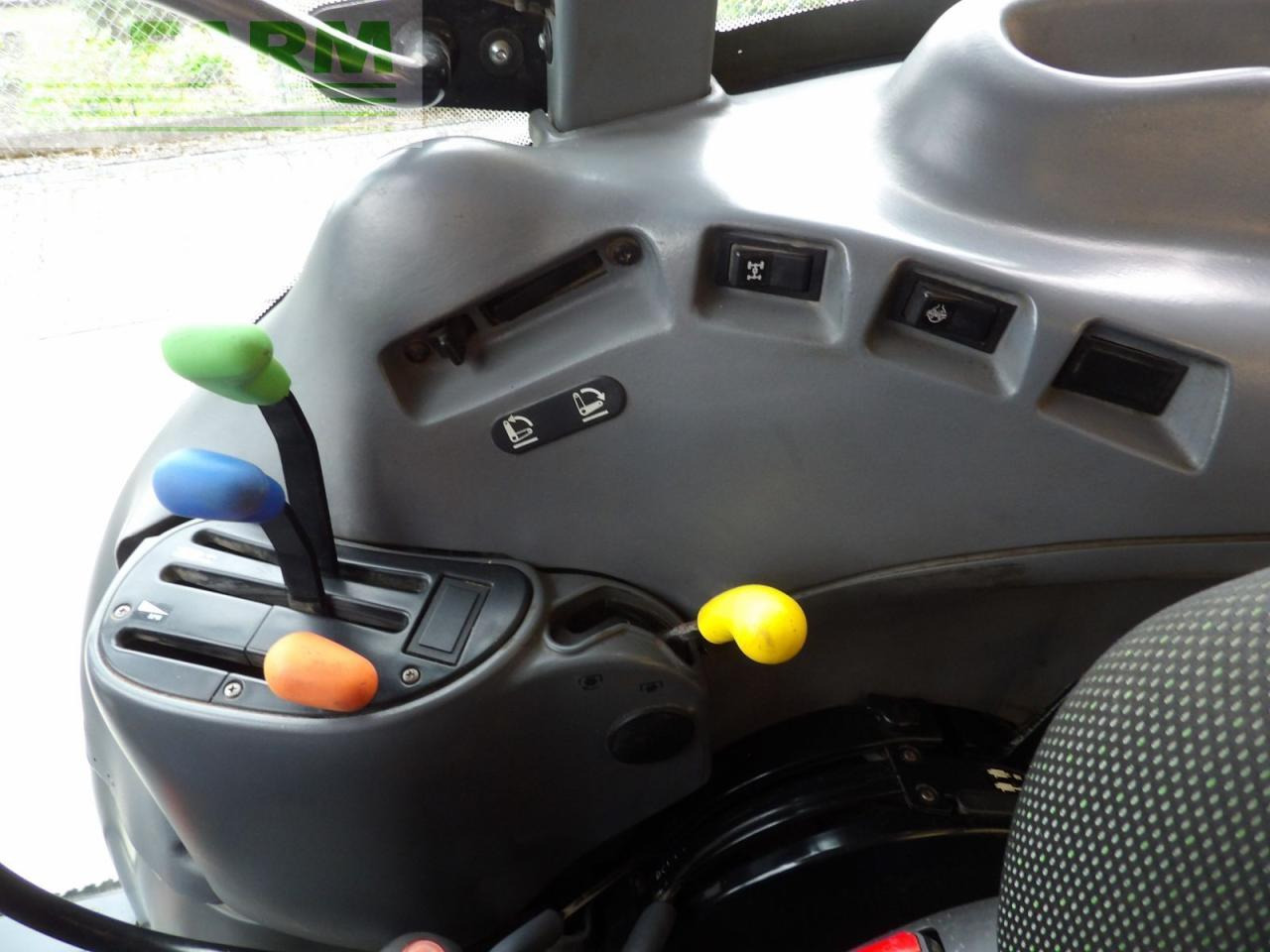 Farm tractor New Holland new holland tn 95 da DA: picture 9 Farm tractor New Holland new holland tn 95 da DA: picture 9