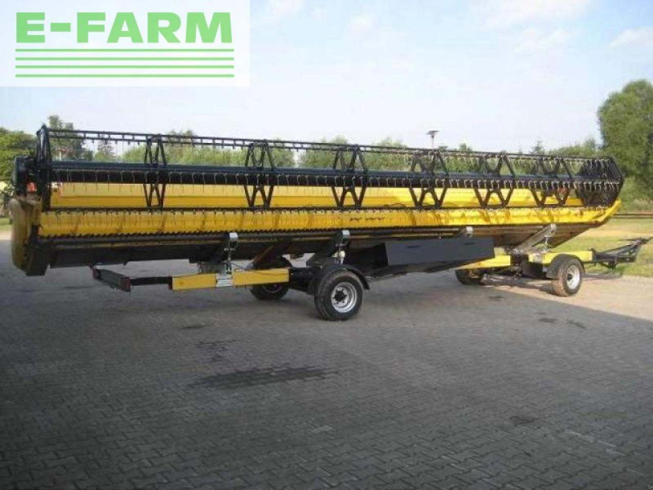 New Holland schneidwerk varifeed - Grain header: picture 1 New Holland schneidwerk varifeed - Grain header: picture 1